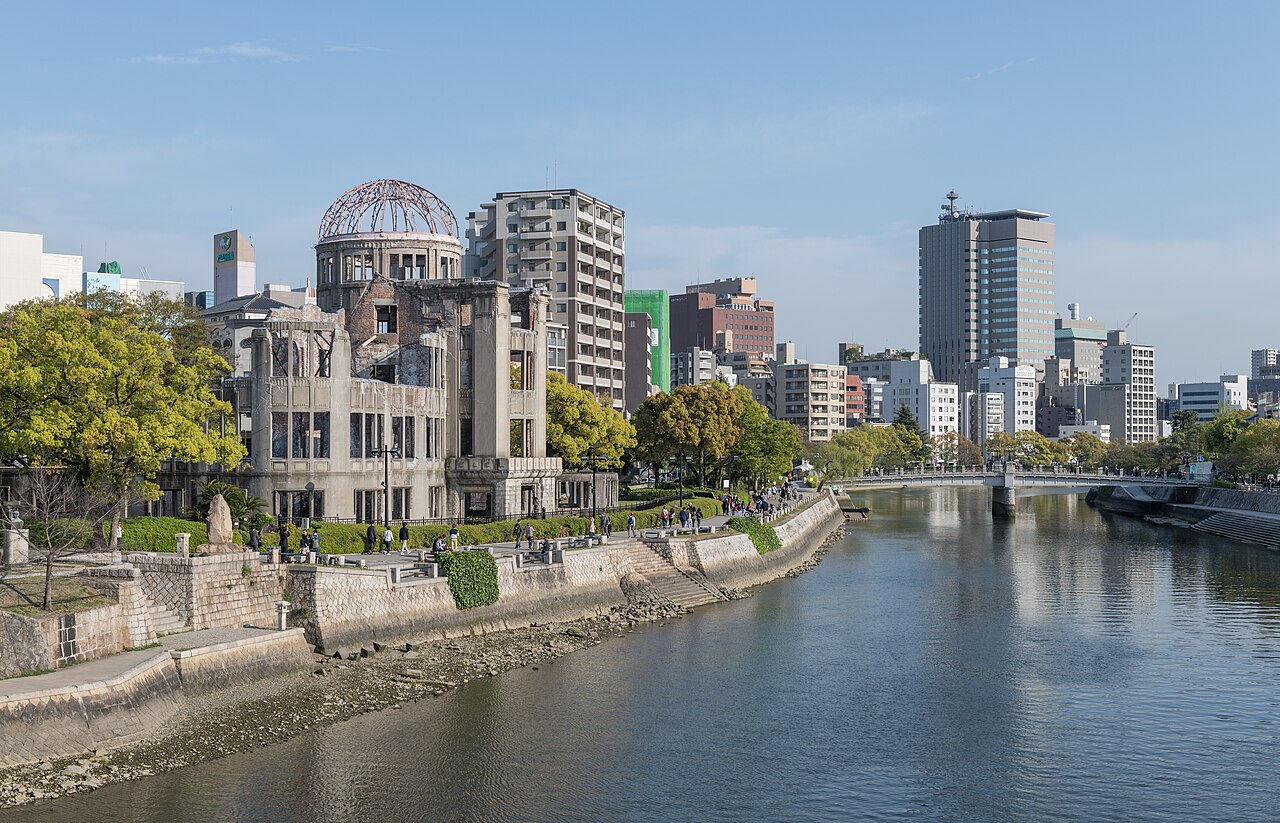 Atomic Bomb Dome and the Motoyasu River in Hiroshima, viewed from the northwest.
